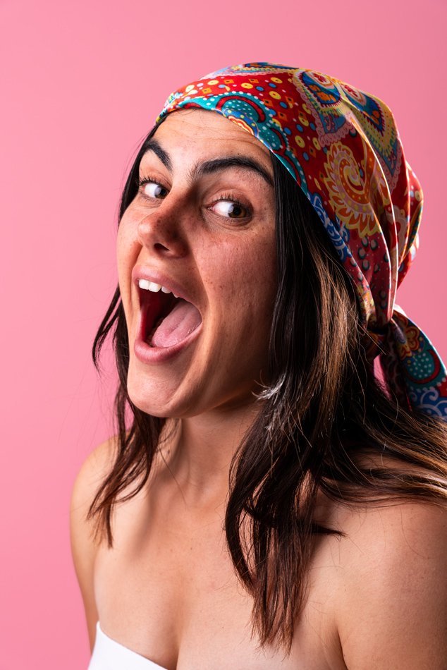 Comunicación auténtica para diferenciarte en un nicho saturado en Fansly