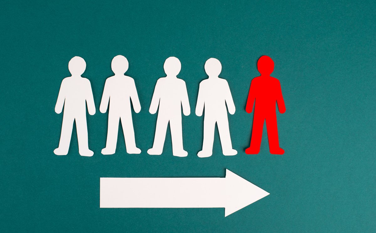 Destaca entre los demas